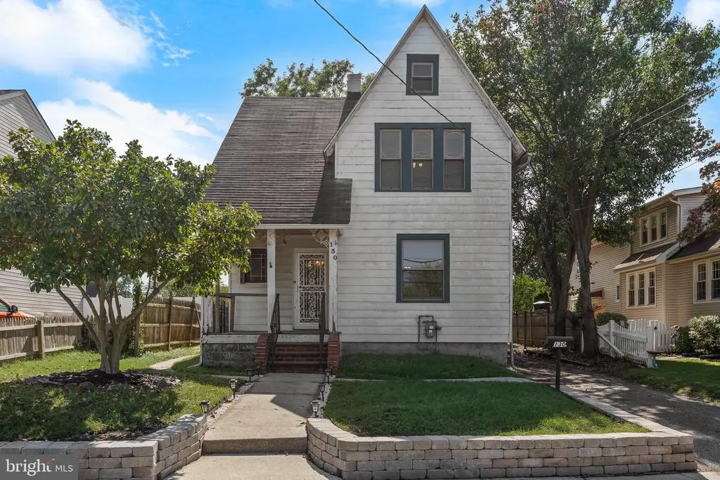 130 E Evesham Ave, Magnolia