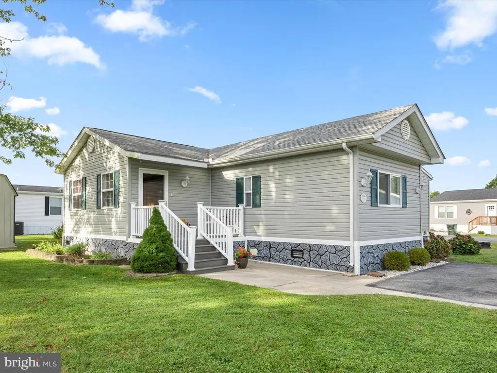 33442 Buttercup St, LEWES