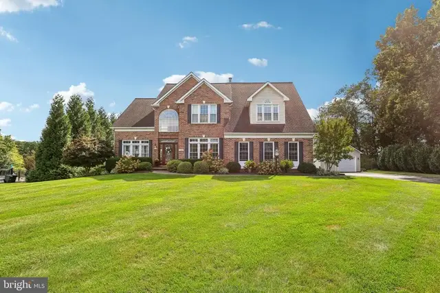 2262 Cherokee Dr, Westminster