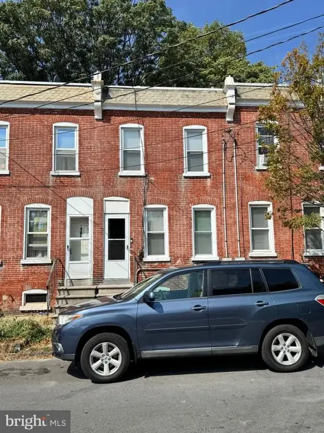 107 Delamore Pl, Wilmington