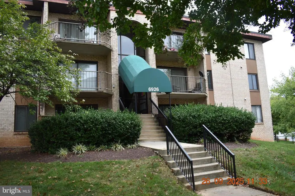6926 Hanover Pkwy #3, Greenbelt