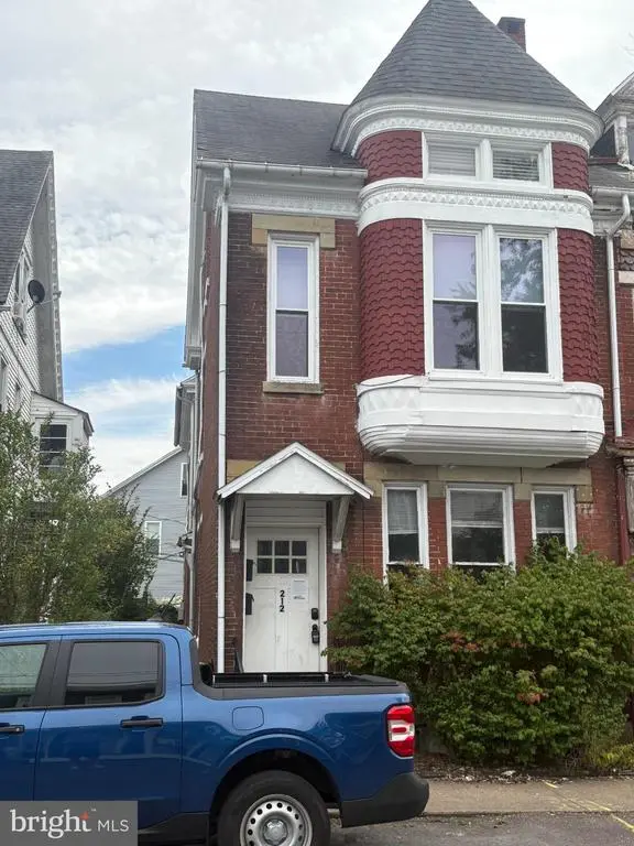 212 Church St, Danville