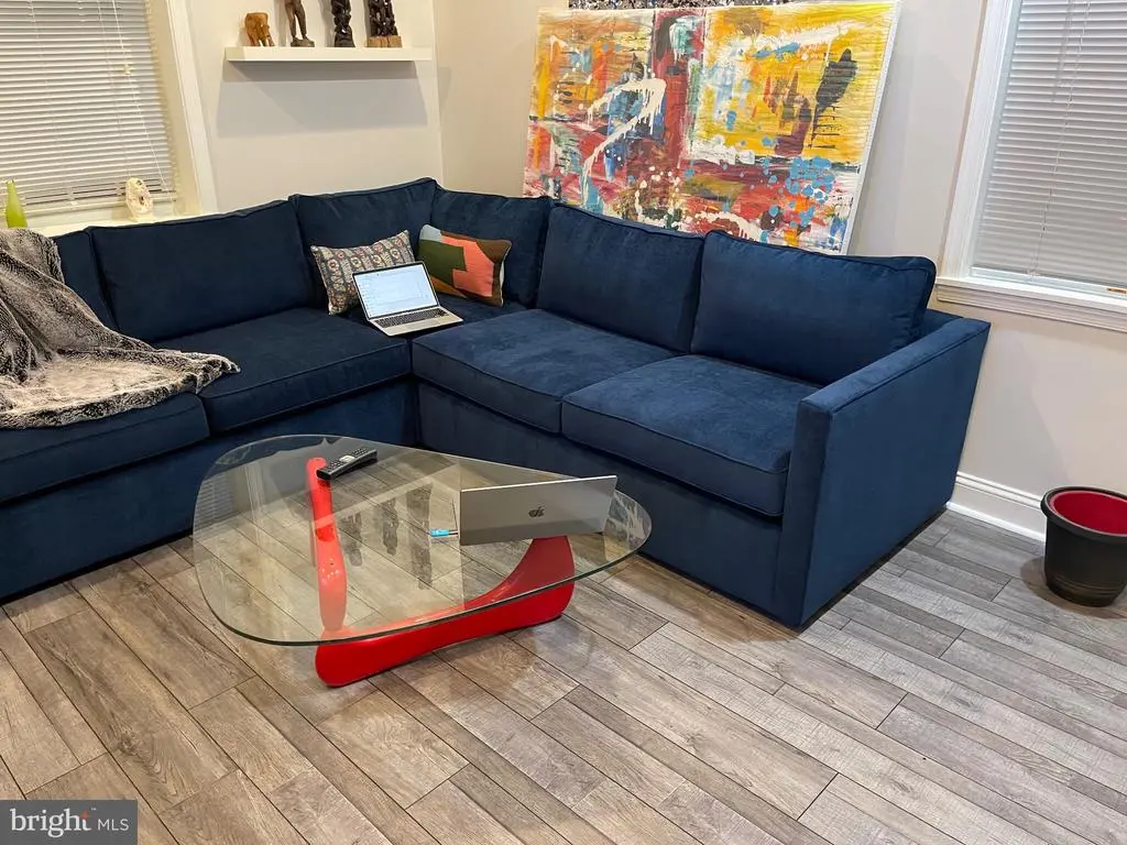 4202 Grant St Ne #301, WASHINGTON