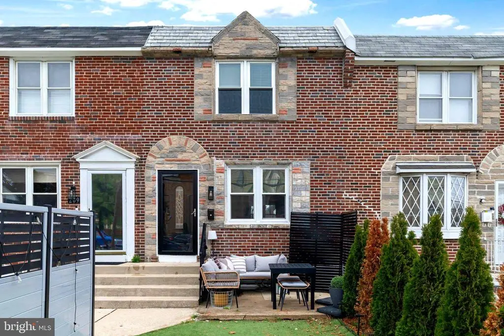 207 N Bishop Ave, Clifton Heights