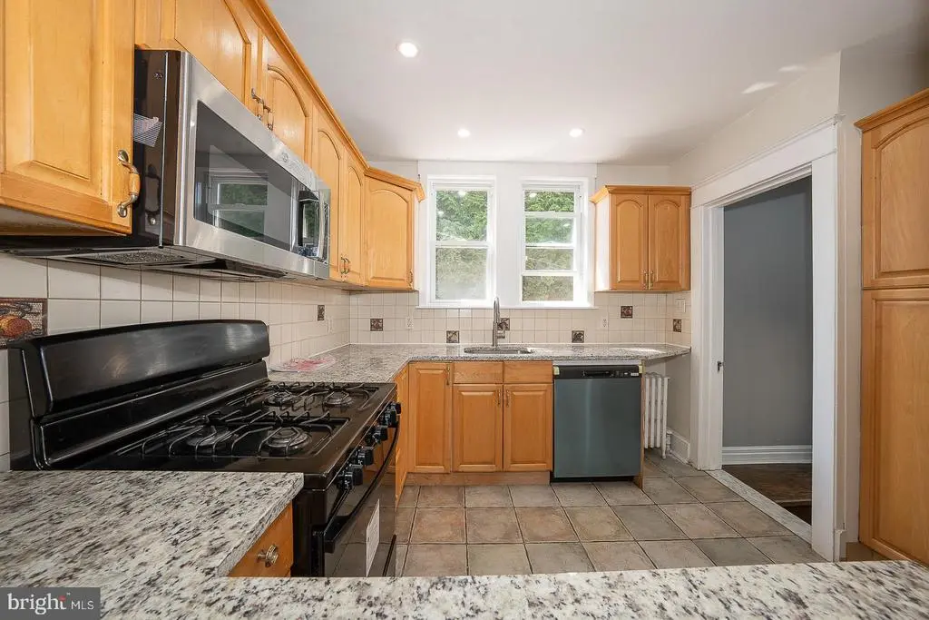 522 Alexander Ave, DREXEL HILL