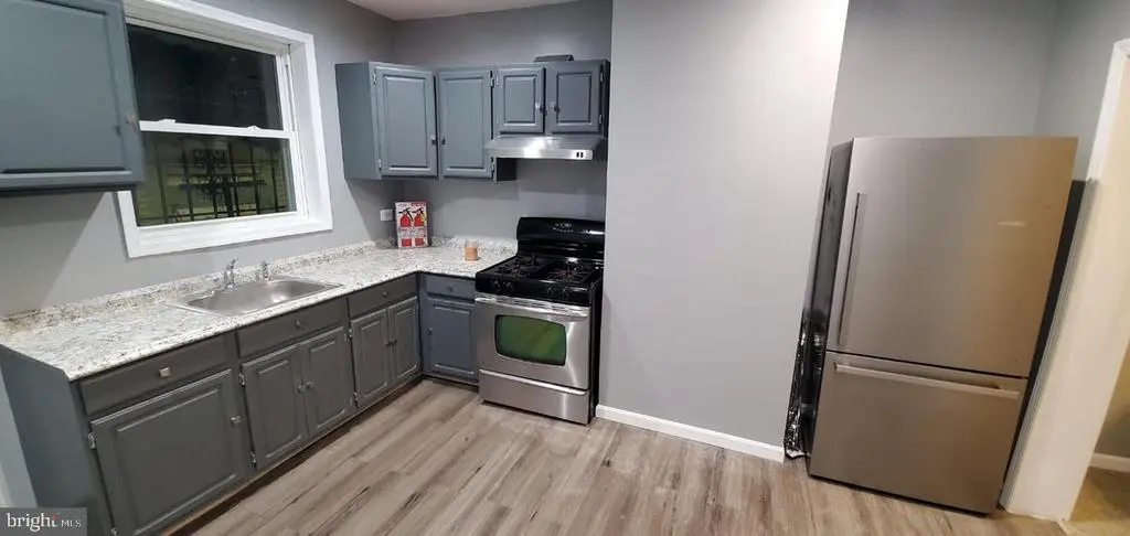 437 N Robinson St N, Baltimore