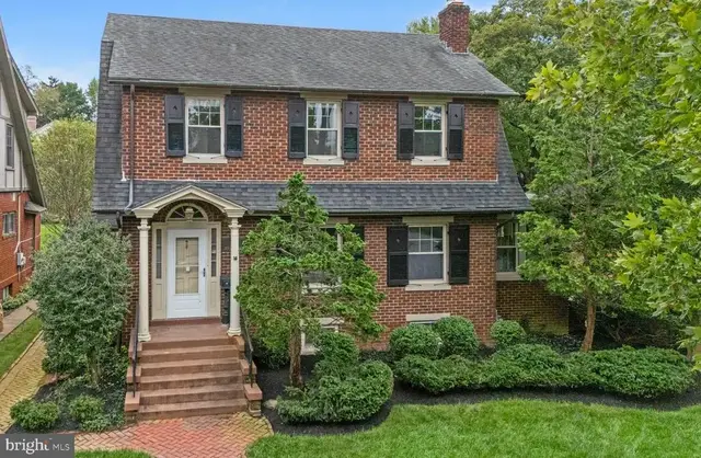 328 W College Ter, Frederick