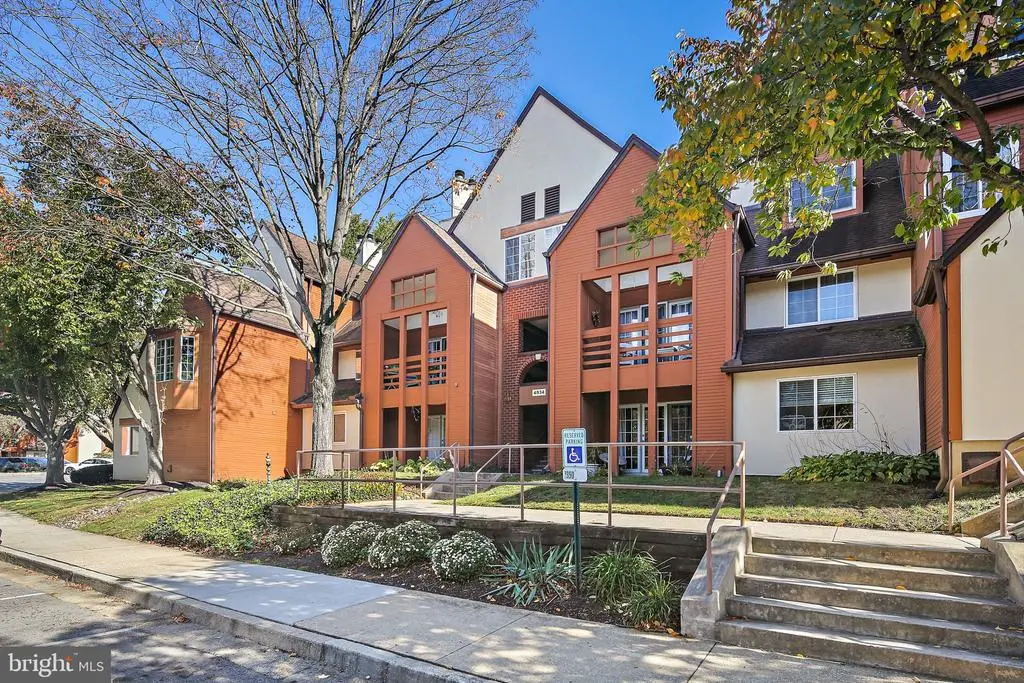 4934 Columbia Rd #7 59, Columbia