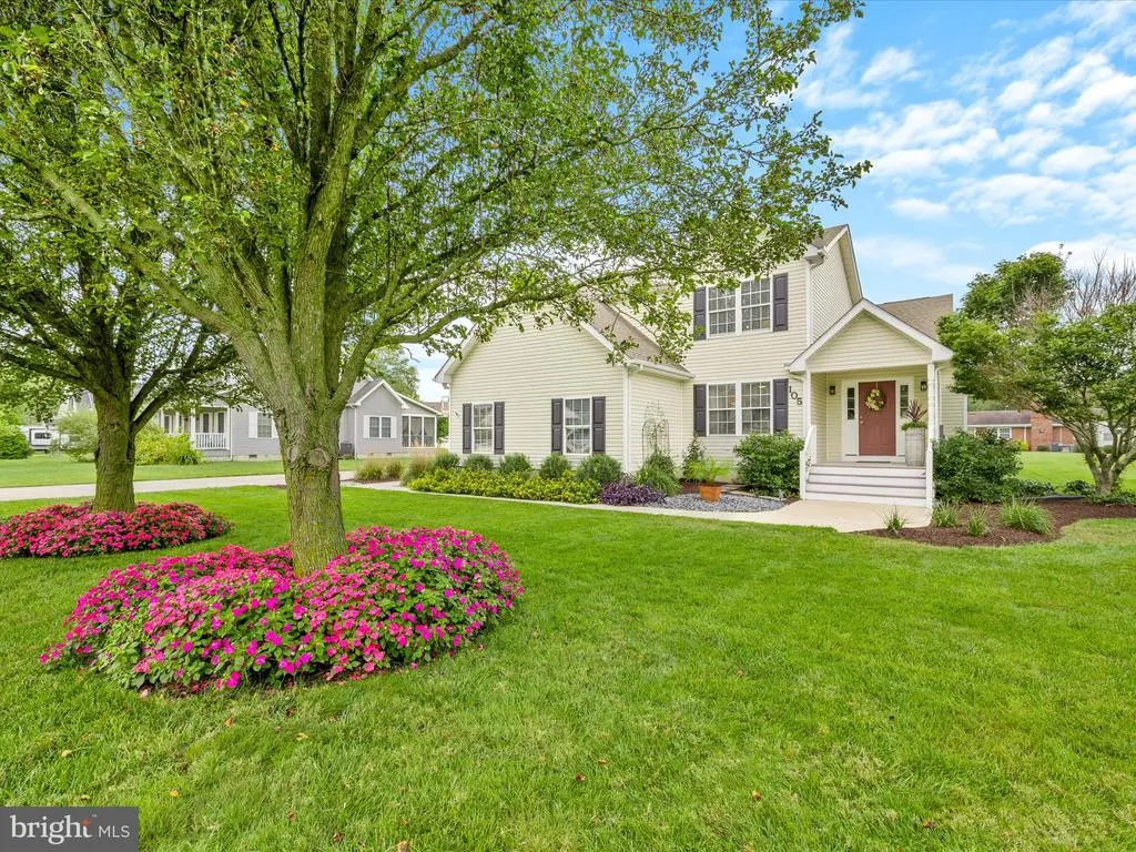 105 Davis Ct, Berlin