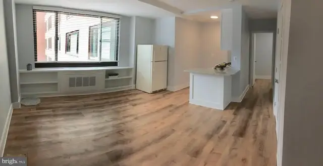 1011 Arlington Blvd #648, Arlington