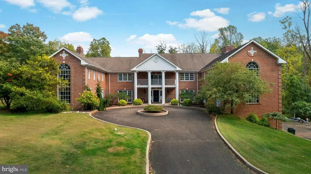 1390 Old Jacksonville, IVYLAND