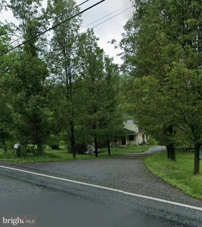 2131 Weisstown Rd, BOYERTOWN