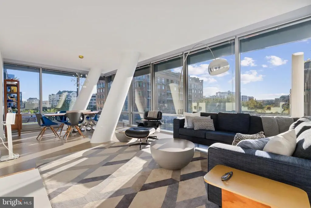 1111 24th St Nw #53, WASHINGTON