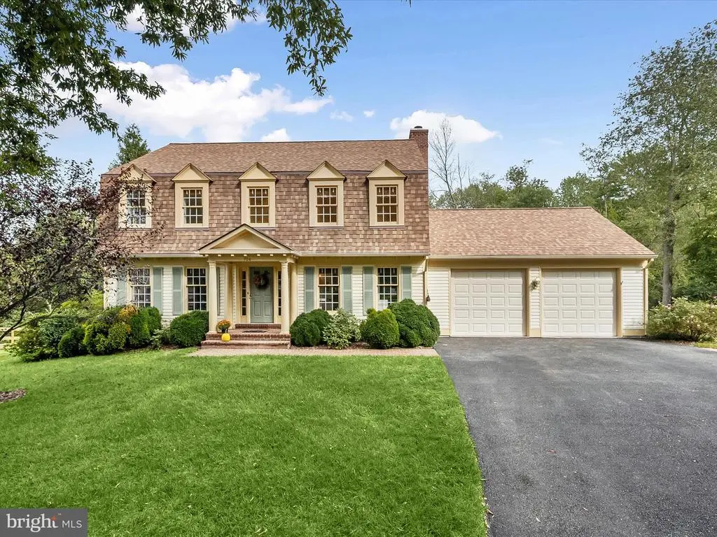 704 Meadow Field, Mount Airy