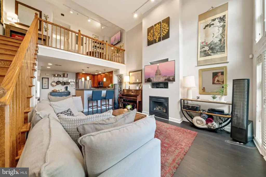 524 15th St Se #a, WASHINGTON