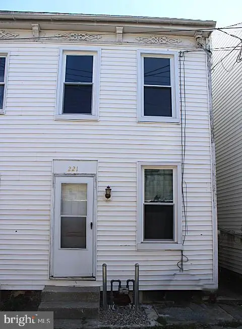 221 Susquehanna Ave, York