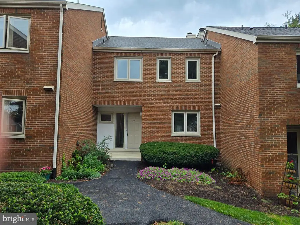 27 Apple Ln, MOUNTVILLE