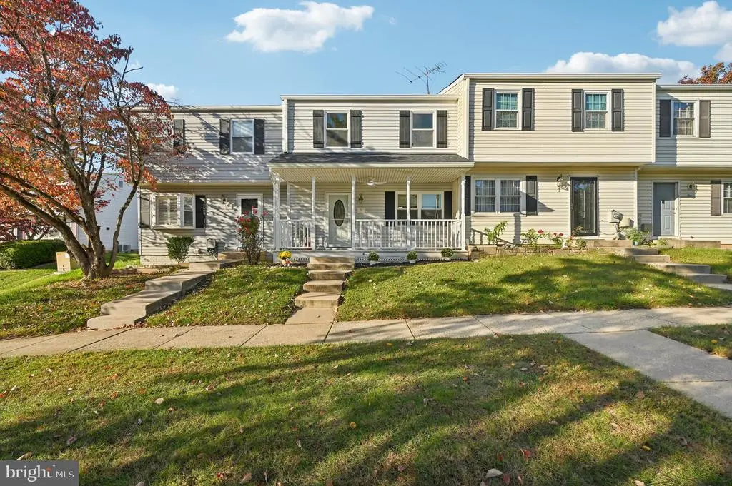 5 Bush Hill Ct, Gaithersburg