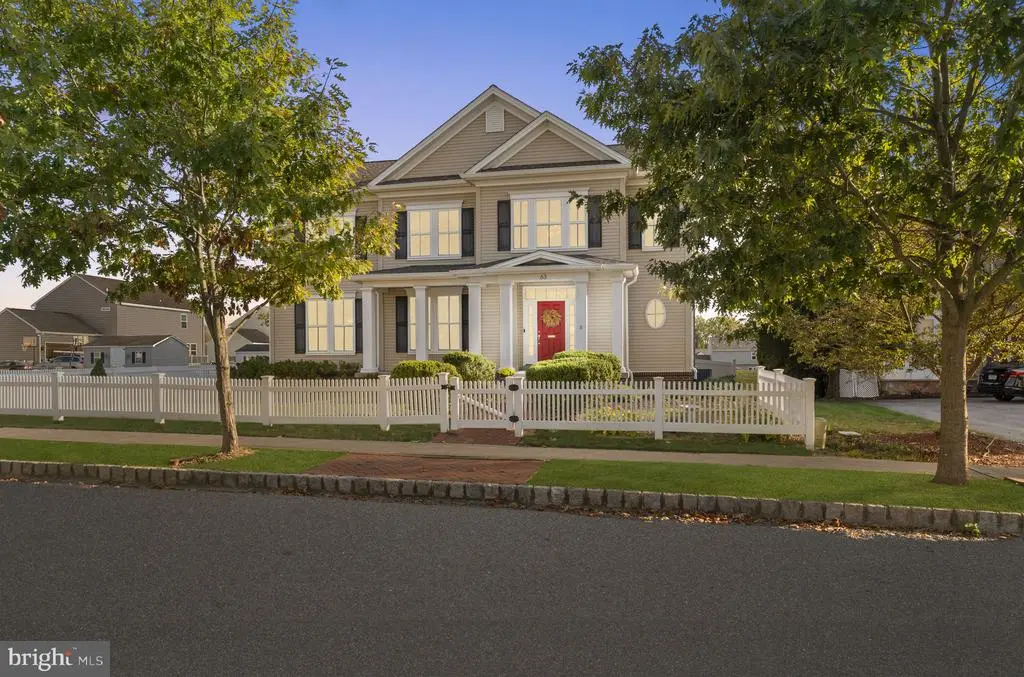 63 Pelham Dr, COATESVILLE