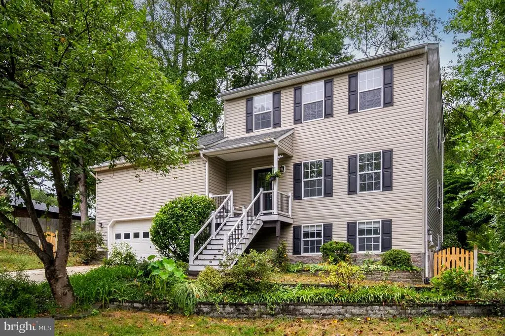 701 Sonne Dr, Annapolis