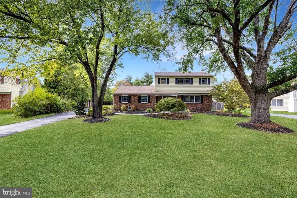 46 Hickory Ln, CHALFONT