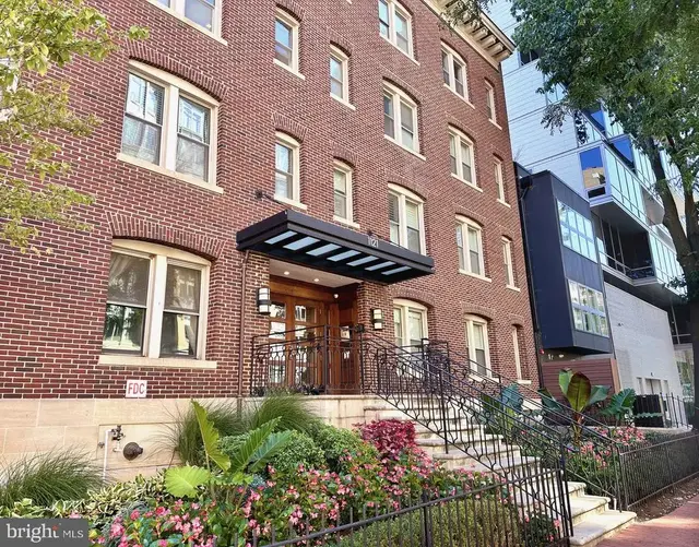 1121 24th St Nw #401, Washington