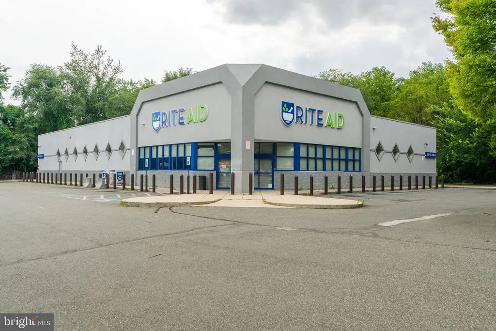 524 N 6th St, READING