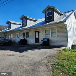 107 4th St #apt 5, TERRA ALTA