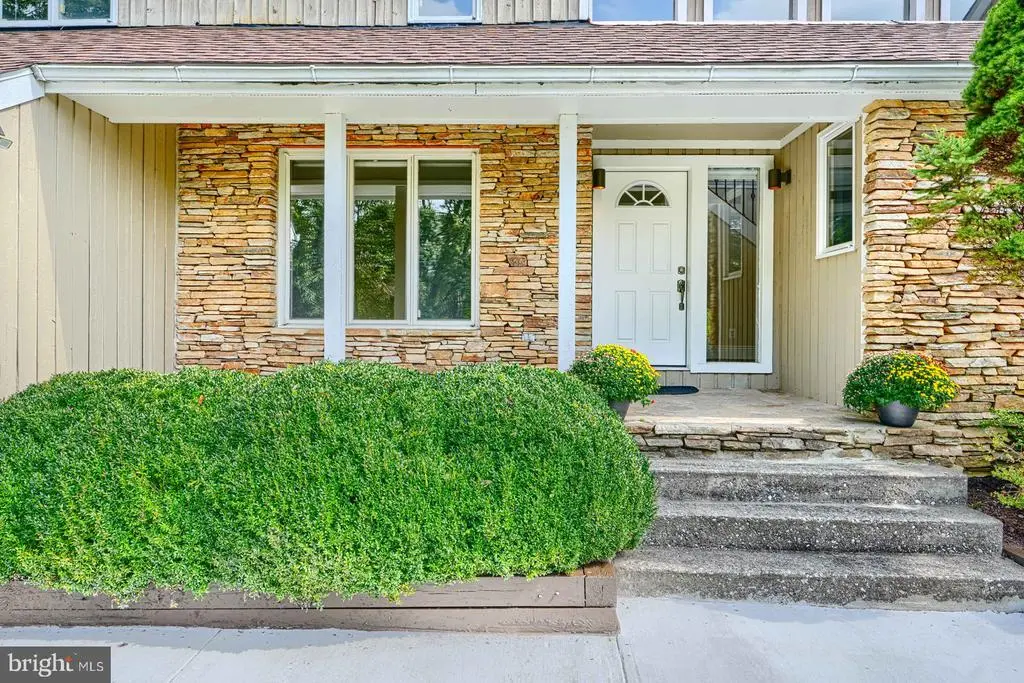 2318 Shaded Brook Dr, Owings Mills