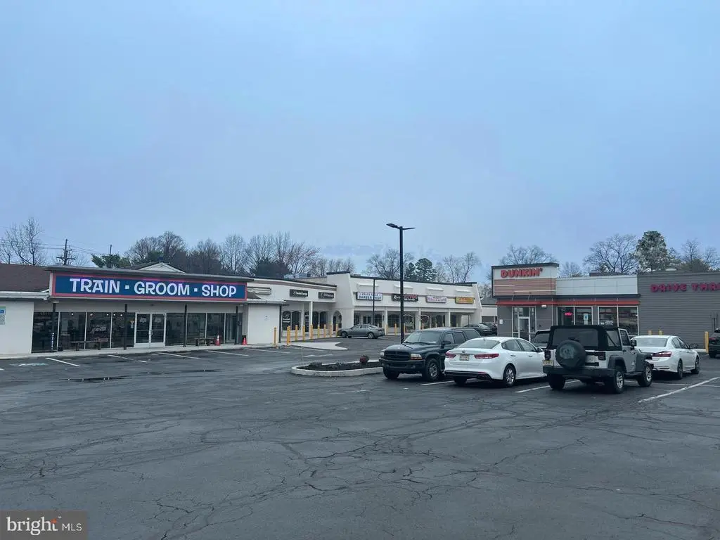 1155 Route 73 #9, MT LAUREL