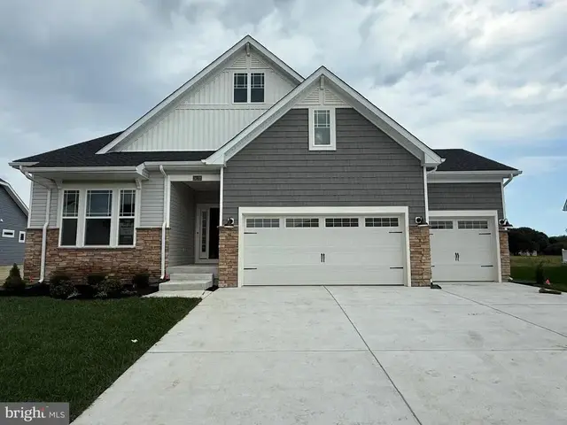 24172 Long Pond Dr, Lewes