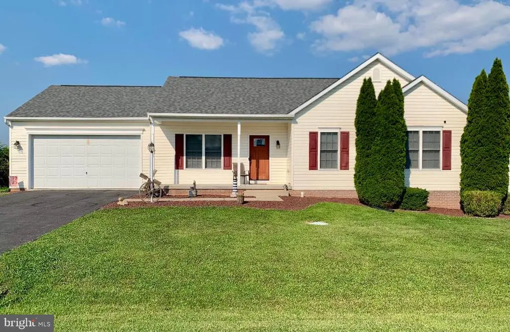 15926 Hosta Dr, HAGERSTOWN