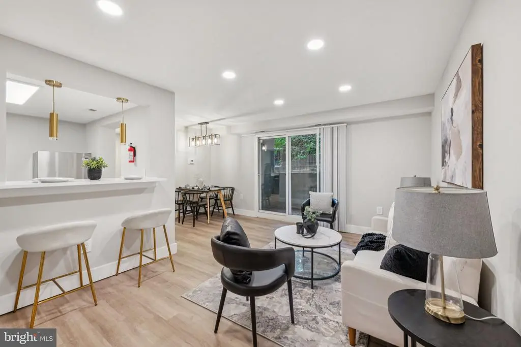 4473 B St Se #t1, WASHINGTON