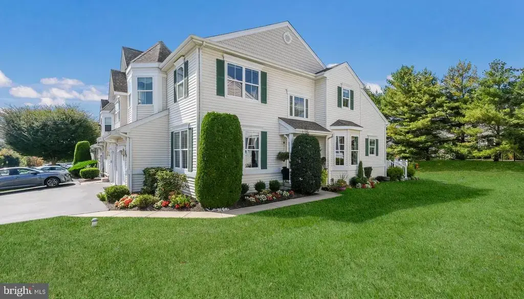 113 W Hamilton St, CHALFONT