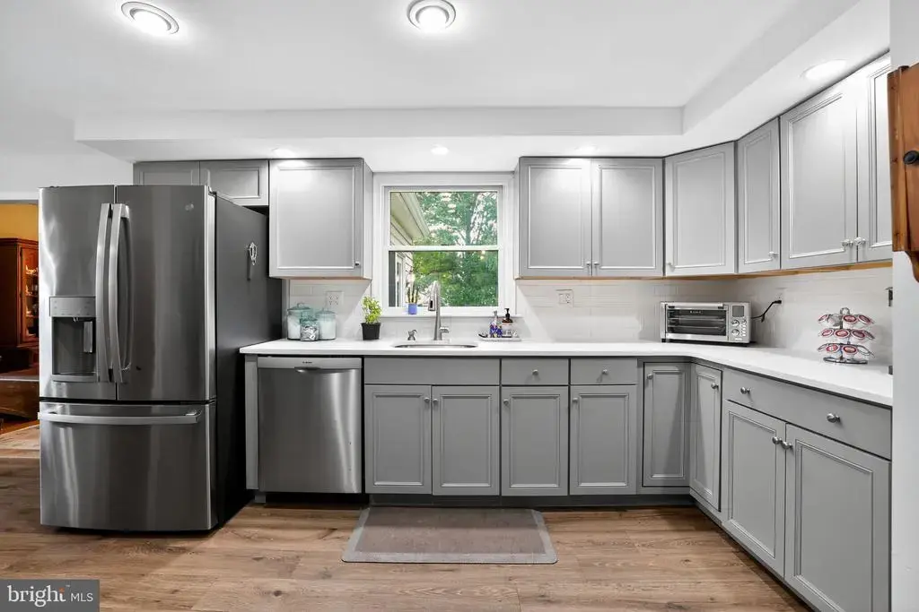 69 Beth Dr, RICHBORO