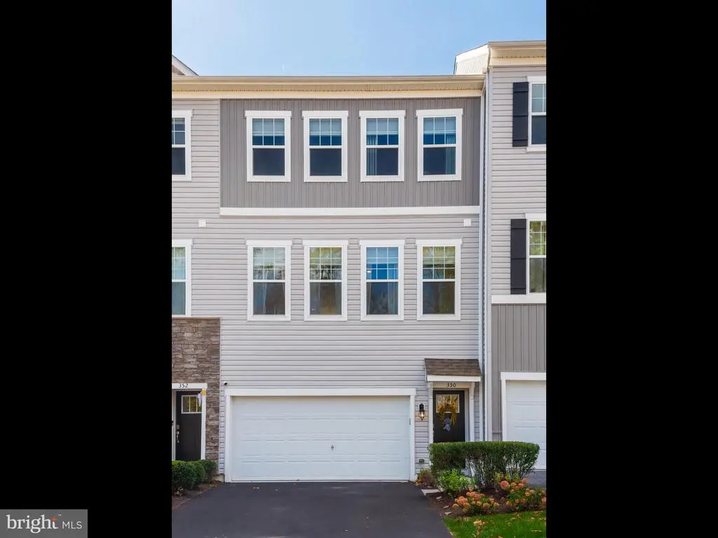 350 Dawson Pl, DOWNINGTOWN