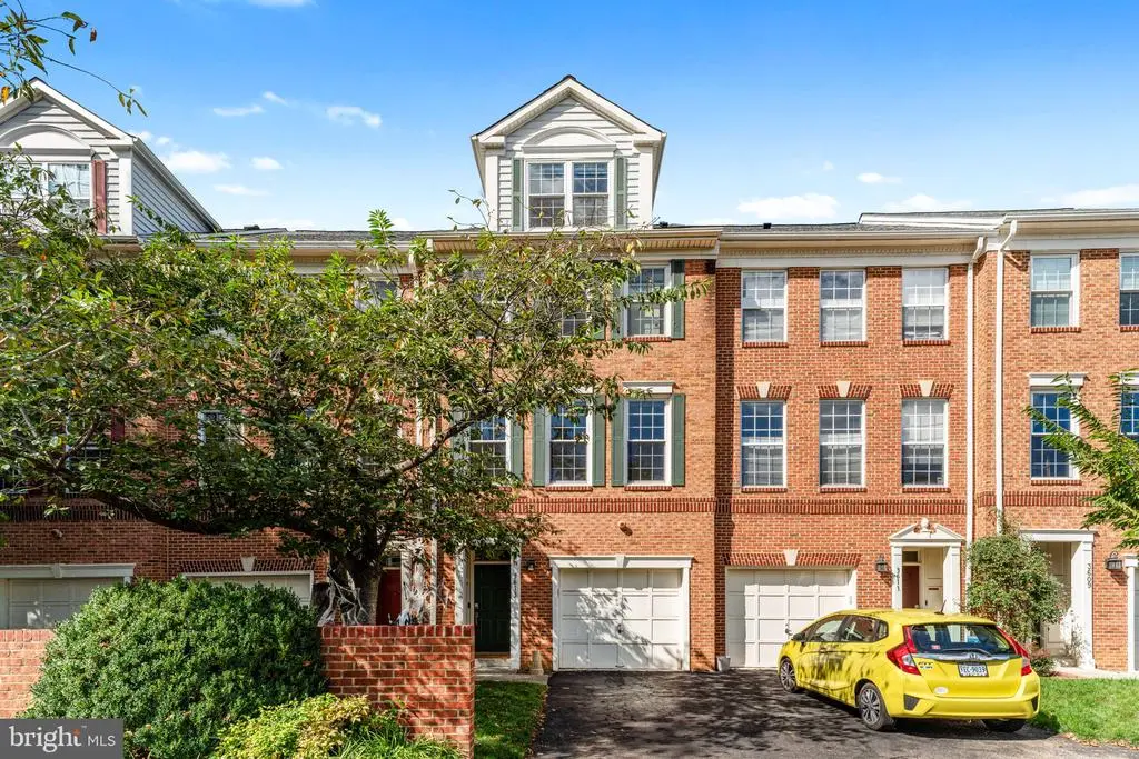 3613 12th St S, ARLINGTON