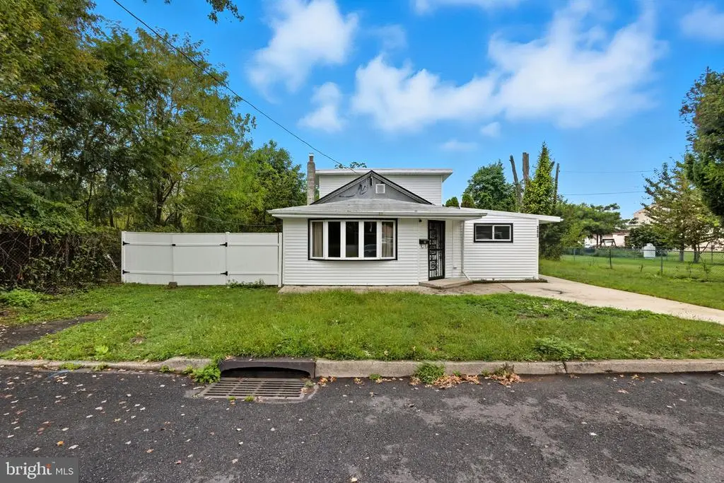 305 Miller Ave, CROYDON