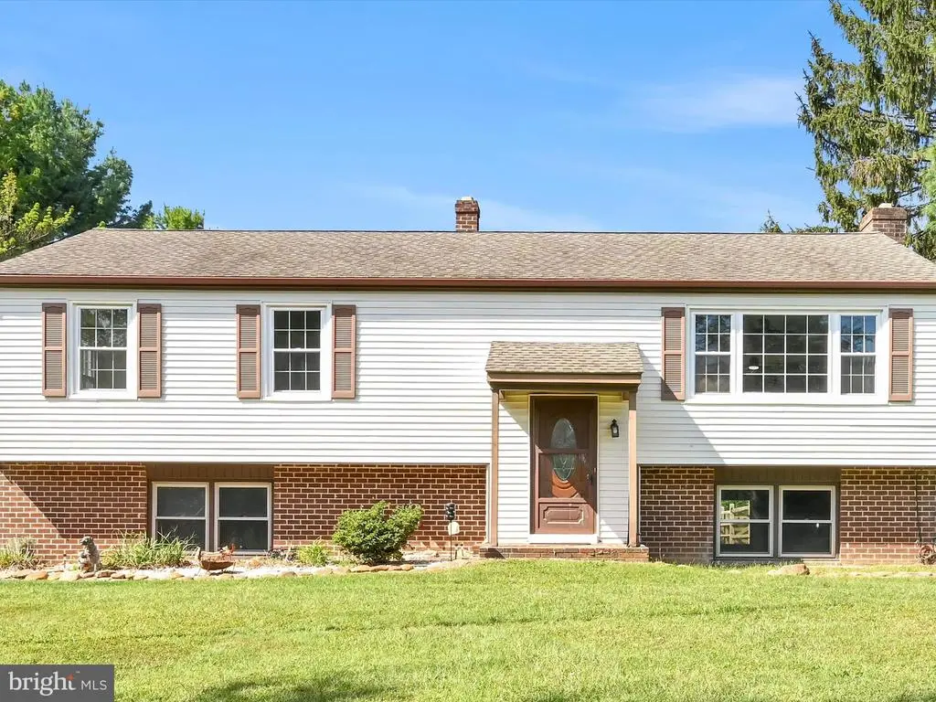 1514 Hillcrest Ln, DOWNINGTOWN