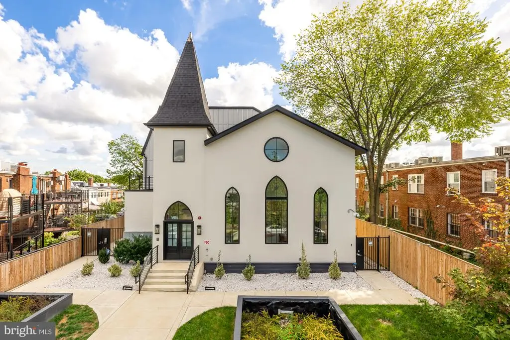 217 16th St Ne #1, WASHINGTON