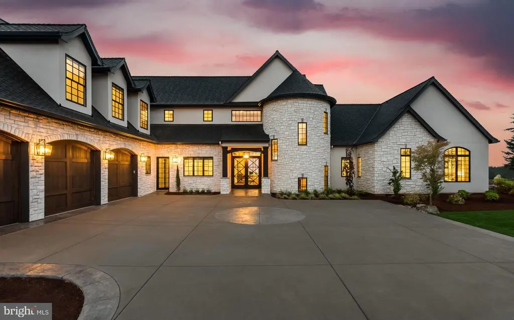 2801 Westbrook Ln, Bowie