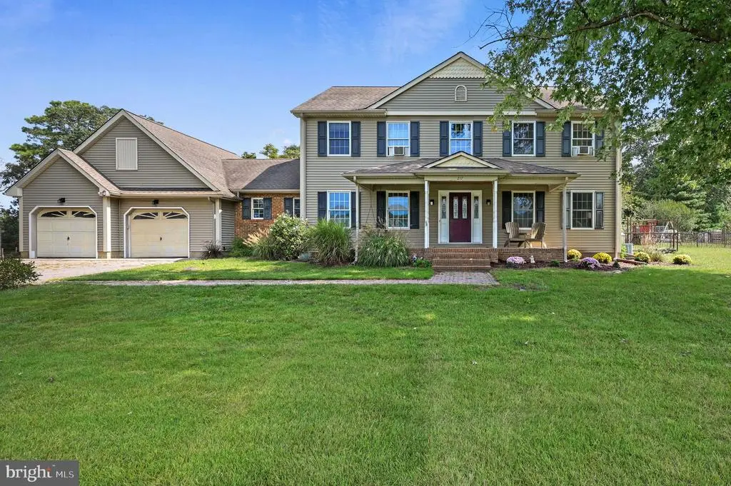 217 Marjorie Ln, HARRINGTON