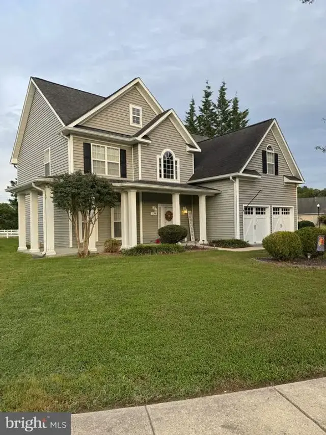 123 Teal Ln, Cambridge