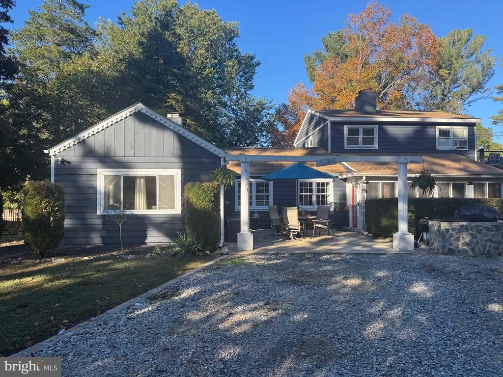 17100 King James Way, GAITHERSBURG