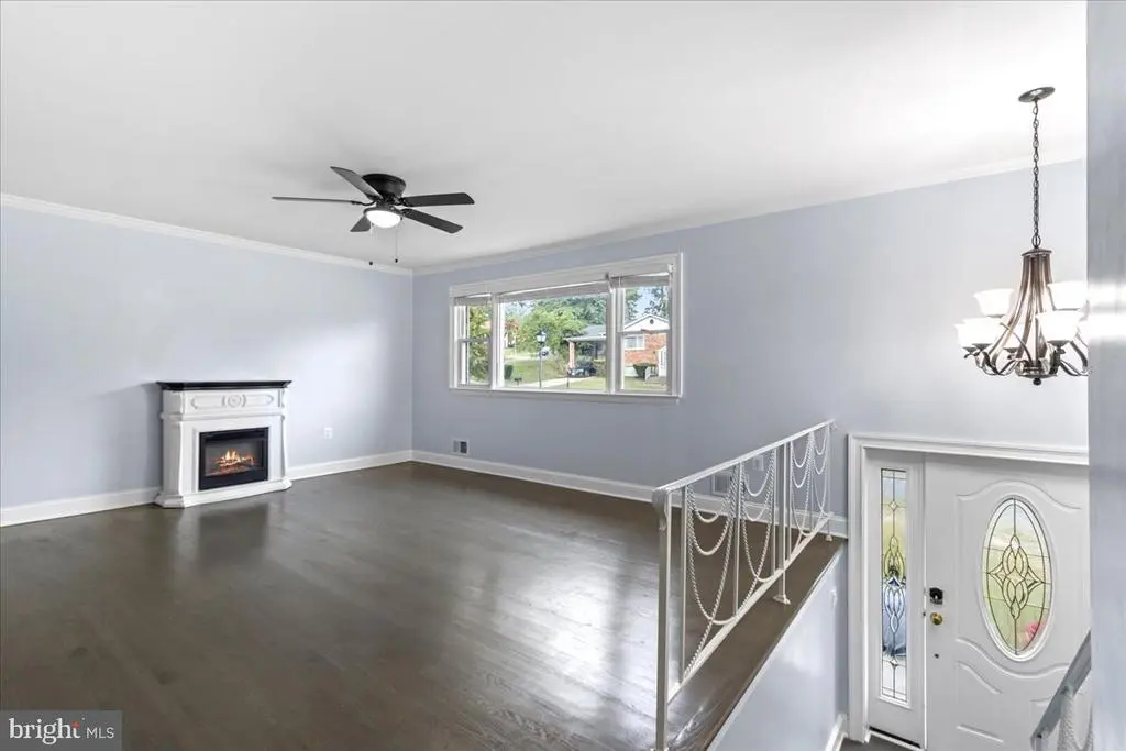 N/A, Fort Washington