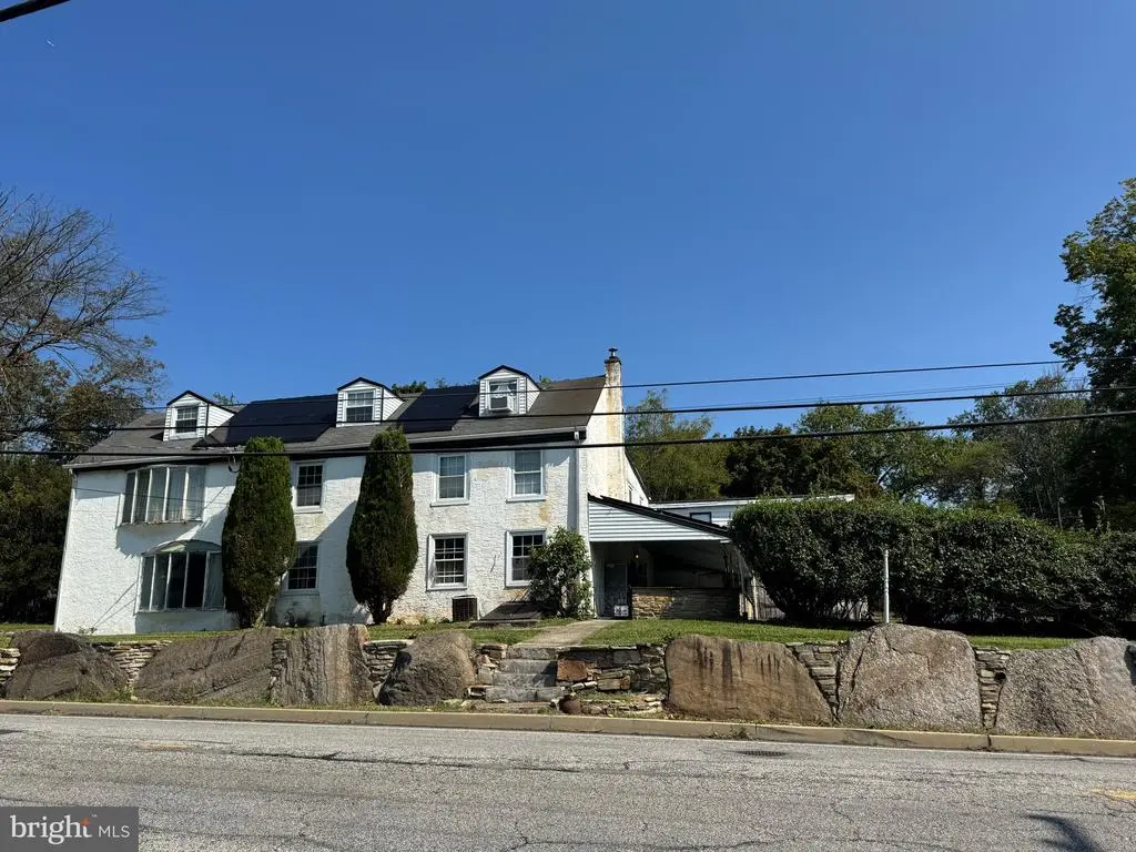 836 E Bristol Rd, FEASTERVILLE TREVOSE