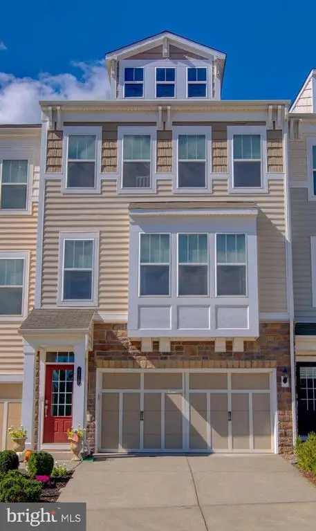 42287 Jessica Farm Ter, ASHBURN