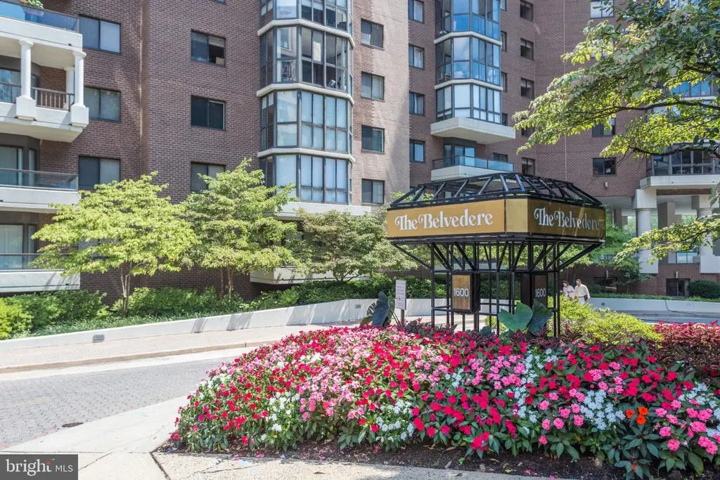 1600 N Oak St #1521, ARLINGTON