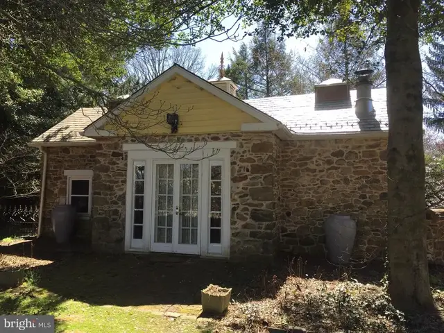 529 Dunkirk--cottage, Baltimore