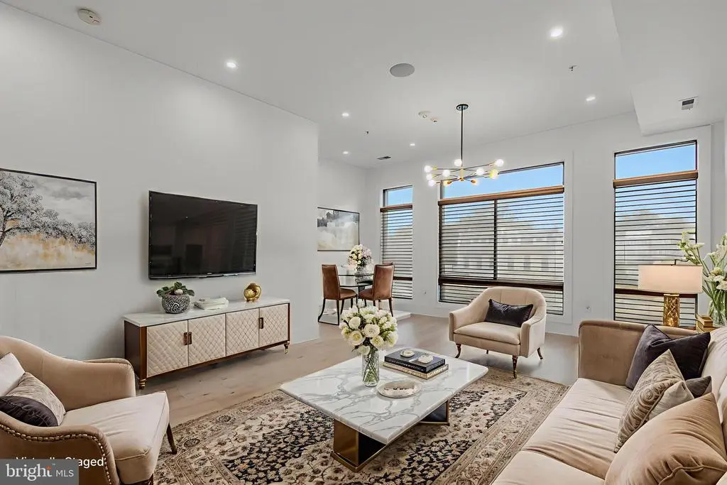 820 Kennedy St Nw #4, WASHINGTON